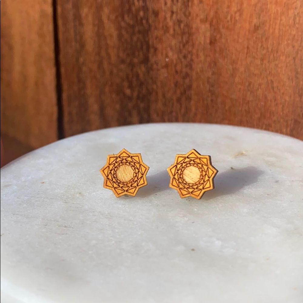 Wood Carved Geometrical Sun 🌞 Studs
